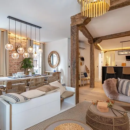 Arechaga Ac By Staynnapartments Апартаменти